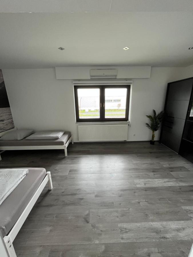 Messewohnung/Ferienwohnung Кельн Екстер'єр фото