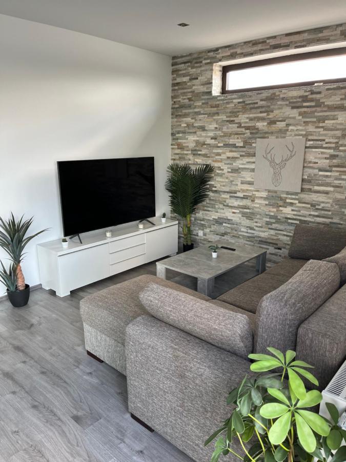 Messewohnung/Ferienwohnung Кельн Екстер'єр фото